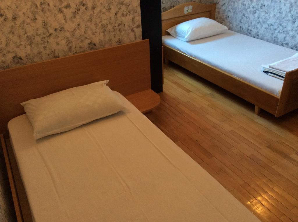 National Hotel Ruse Pokoj fotografie