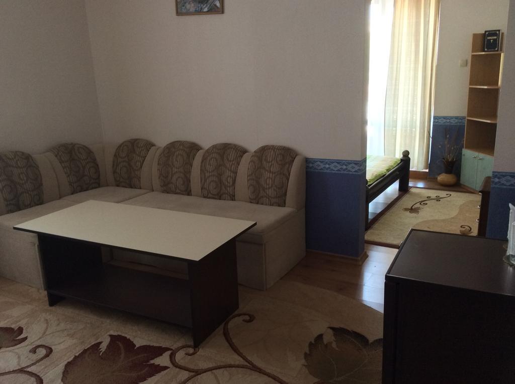 National Hotel Ruse Pokoj fotografie