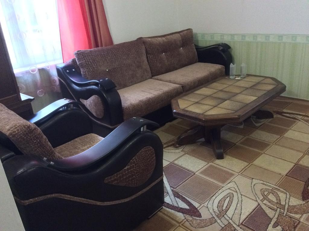 National Hotel Ruse Pokoj fotografie